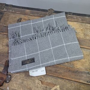 Seattle Silver Gray Check 100% Cashmere Hand Tailored Scarf